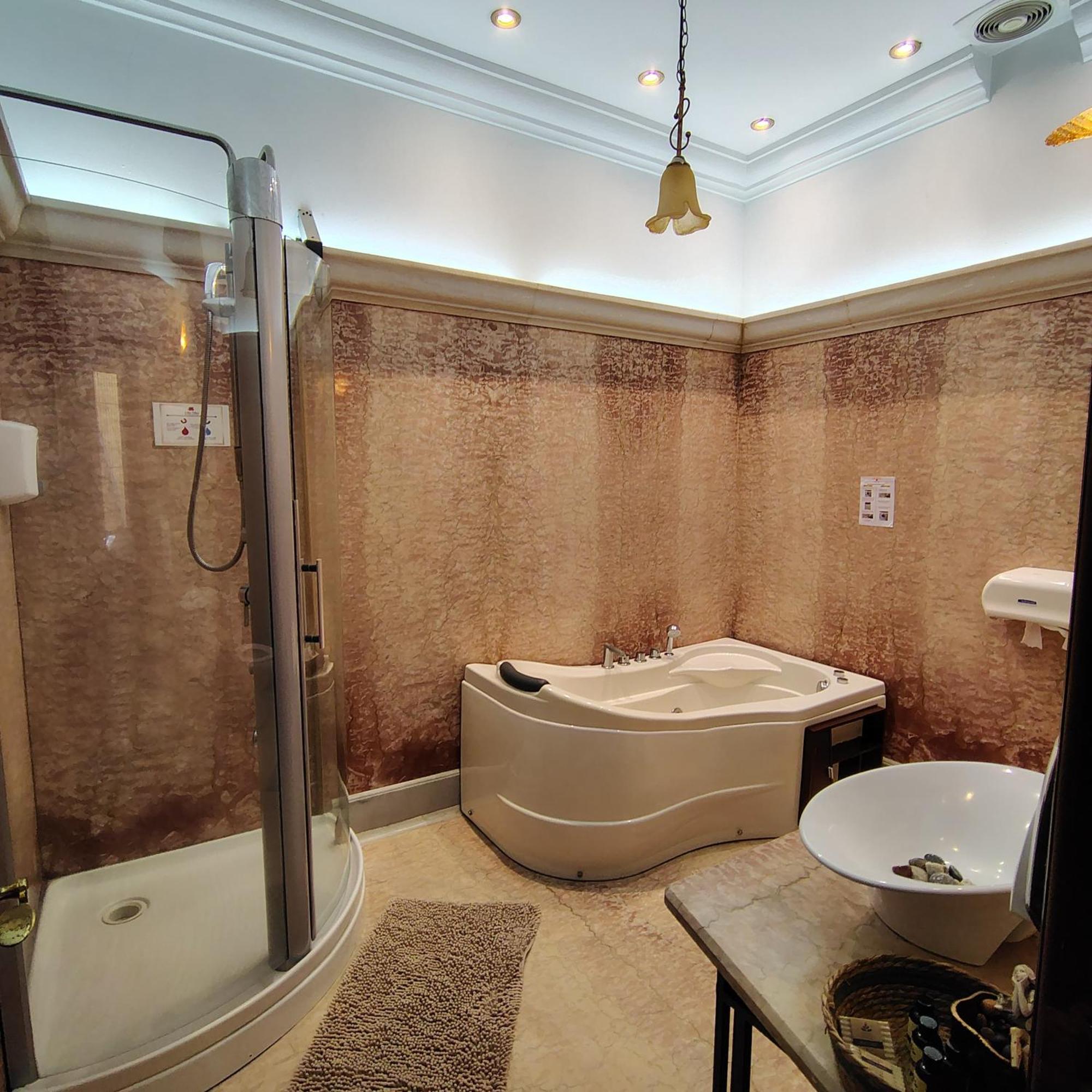 Indian Palace Hotel Boutique Spa & Restaurante 안티구아 과테말라 외부 사진